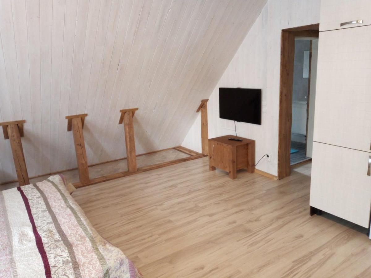 Oekopesa Kuelaliskorterid Otepää Buitenkant foto